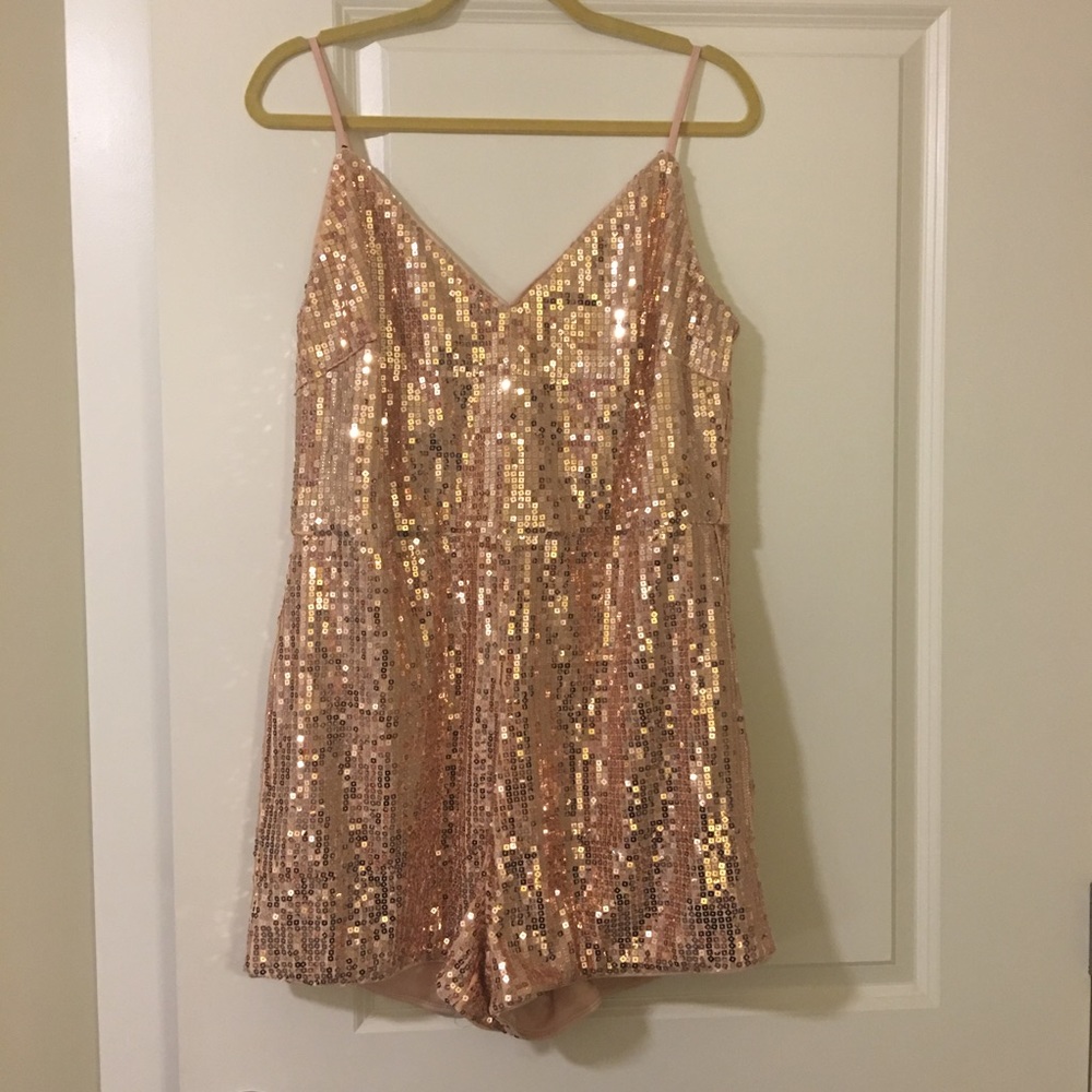 🚫SOLD🚫Forever 21 pink disco romper